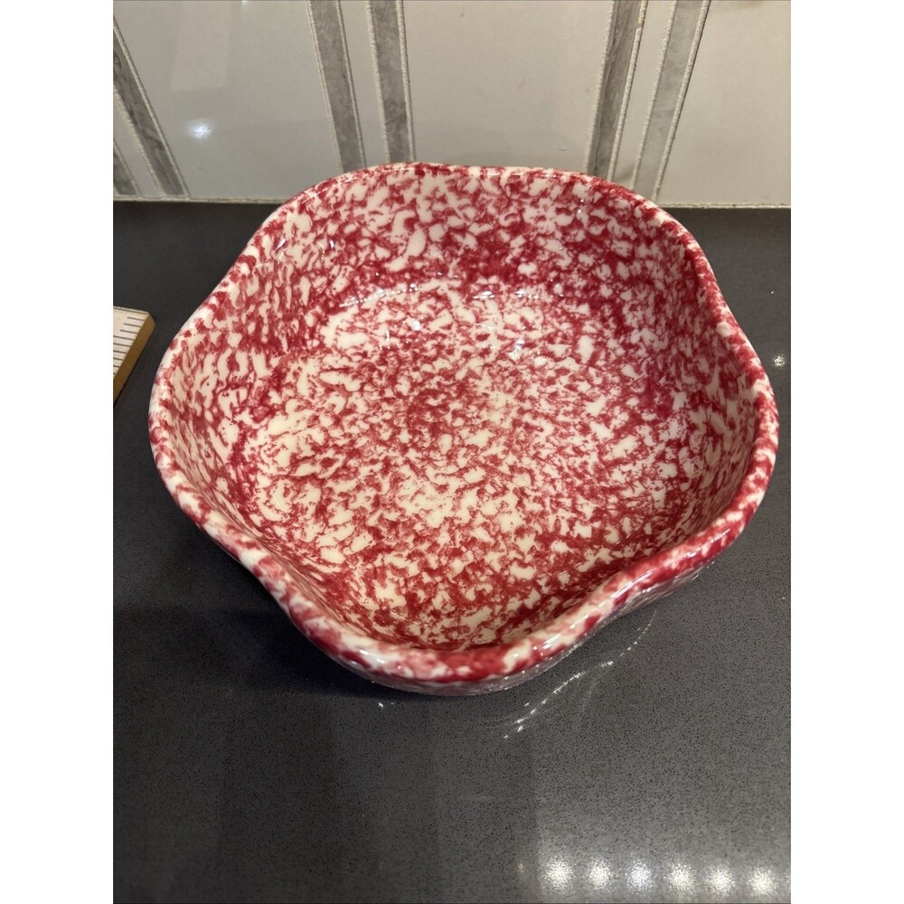 Vintage Red White Spongeware Spatterware Wavy Round Pottery Bowl USA Rustic 6” - Picture 4 of 11